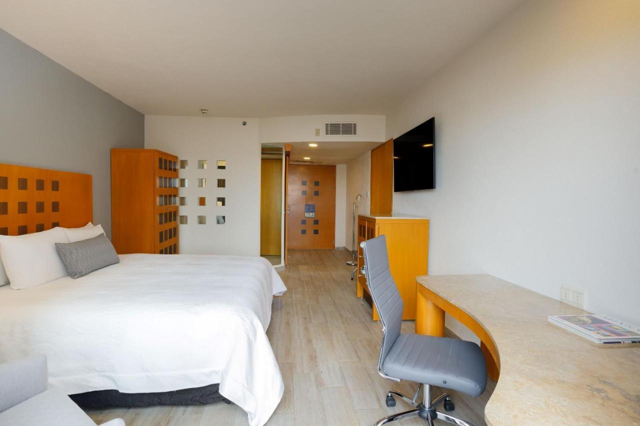 Real Inn Torreón エクステリア 写真