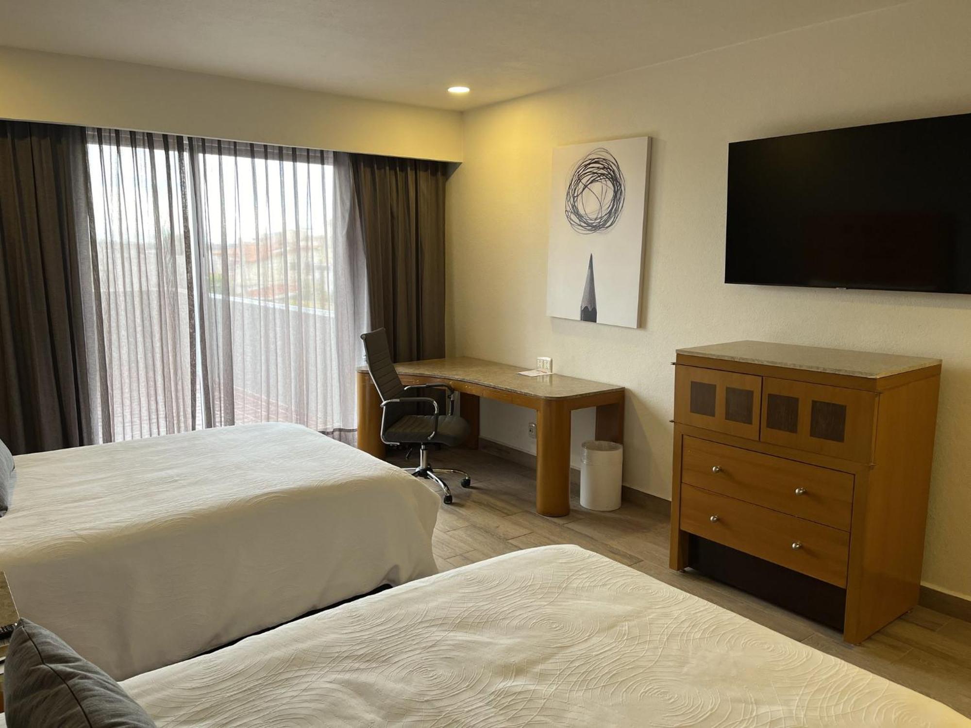 Real Inn Torreón エクステリア 写真